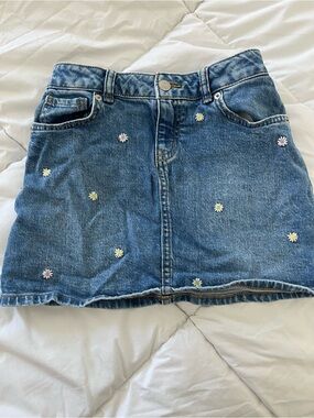 Cat & Jack Blue Daisy Embroidered Denim Mini Skirt